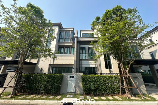 บ้านแฝด 3 ชั้น The Sonne ศรีนครินทร์ บางนา ความคุ้มค่าจัดเต็ม! 8 ห้องนอน พื้นที่ใช้สอยเกือบ 500 ตารางเมตร