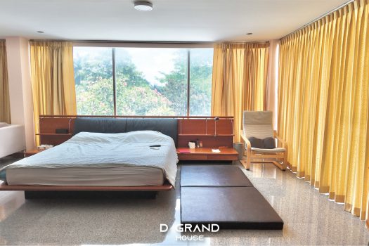 บ้านหรูในสนามกอล์ฟ วิวทะเลสาบ ทำเลดี ฮวงจุ้ยรับทรัพย์ พื้นที่ใช้สอยจัดเต็ม 1,000 ตร.ม.