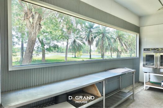 บ้านหรูในสนามกอล์ฟ วิวทะเลสาบ ทำเลดี ฮวงจุ้ยรับทรัพย์ พื้นที่ใช้สอยจัดเต็ม 1,000 ตร.ม.