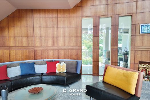 บ้านหรูในสนามกอล์ฟ วิวทะเลสาบ ทำเลดี ฮวงจุ้ยรับทรัพย์ พื้นที่ใช้สอยจัดเต็ม 1,000 ตร.ม.