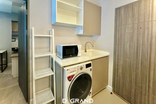 𝗠𝗲𝘁𝗿𝗼 𝗟𝘂𝘅𝗲 รัชดา” คอนโดใกล้รถไฟฟ้า 𝗠𝗥𝗧 ห้วยขวาง – สุทธิสาร ห้อง 𝗧𝘆𝗽𝗲 พิเศษ 𝗣𝗼𝗼𝗹 𝗮𝗰𝗰𝗲𝘀𝘀 เดินลงสระว่ายน้ำได้