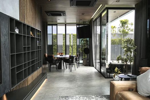 𝗥𝗲𝗻𝘁/ 𝗦𝗲𝗹𝗹: 𝗕𝗲𝗹𝗴𝗿𝗮𝘃𝗶𝗮 𝗘𝘅𝗰𝗹𝘂𝘀𝗶𝘃𝗲 𝗣𝗼𝗼𝗹 𝗩𝗶𝗹𝗹𝗮 บางนา พระราม 9