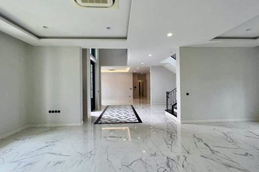 𝗕𝗮𝗮𝗻 𝗦𝗮𝗻𝘀𝗶𝗿𝗶 𝗣𝗮𝘁𝘁𝗮𝗻𝗮𝗸𝗮𝗿𝗻 บ้านสุดหรูระดับ 𝗦𝘂𝗽𝗲𝗿 𝗟𝘂𝘅𝘂𝗿𝘆 ตัว top ของแสนสิริ ทำเลดีมาก ใจกลางย่านพัฒนาการ เอกลักษณ์โดดเด่นจากสถาปัตยกรรมอังกฤษ