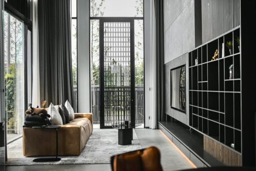 𝗥𝗲𝗻𝘁/ 𝗦𝗲𝗹𝗹: 𝗕𝗲𝗹𝗴𝗿𝗮𝘃𝗶𝗮 𝗘𝘅𝗰𝗹𝘂𝘀𝗶𝘃𝗲 𝗣𝗼𝗼𝗹 𝗩𝗶𝗹𝗹𝗮 บางนา พระราม 9