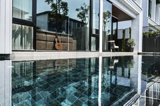 𝗥𝗲𝗻𝘁/ 𝗦𝗲𝗹𝗹: 𝗕𝗲𝗹𝗴𝗿𝗮𝘃𝗶𝗮 𝗘𝘅𝗰𝗹𝘂𝘀𝗶𝘃𝗲 𝗣𝗼𝗼𝗹 𝗩𝗶𝗹𝗹𝗮 บางนา พระราม 9