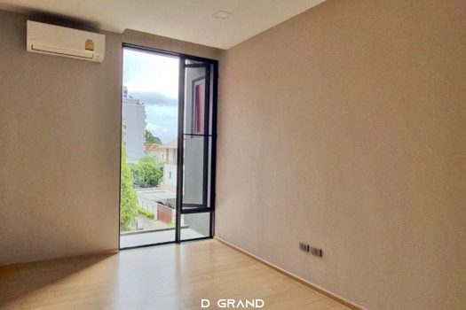 คอนโด คาล์ม เพนท์เฮ้าส์ 𝗣𝗲𝗻𝘁𝗵𝗼𝘂𝘀𝗲 ให้ฟีลเหมือนอยู่บ้าน ทำเลใจกลางเมืองใกล้ทองหล่อ ในราคาถูกกว่าเกินครึ่ง