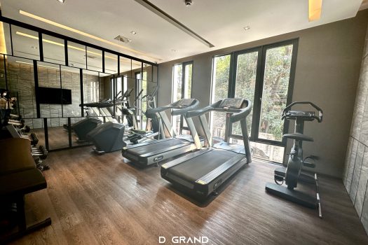 คอนโด คาล์ม เพนท์เฮ้าส์ 𝗣𝗲𝗻𝘁𝗵𝗼𝘂𝘀𝗲 ให้ฟีลเหมือนอยู่บ้าน ทำเลใจกลางเมืองใกล้ทองหล่อ ในราคาถูกกว่าเกินครึ่ง