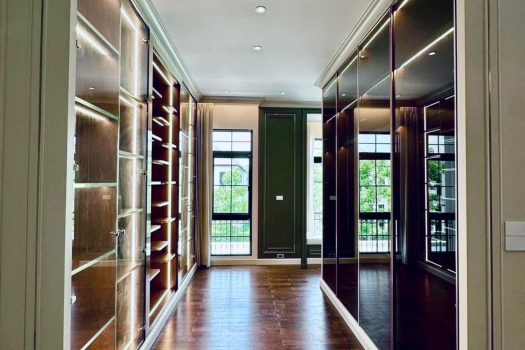 𝗧𝗵𝗲 𝗣𝗮𝗹𝗮𝘇𝘇𝗼 ปิ่นเกล้า คฤหาสน์หรู แต่งครบ