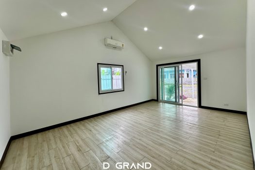 ขายที่ดินนนทบุรี ซอย เรวดี 𝟰𝟮 ขนาด 𝟭𝟵𝟵.𝟵 ตร.วา ถมแล้ว สร้างสิ่งปลูกสร้างได้ทันที