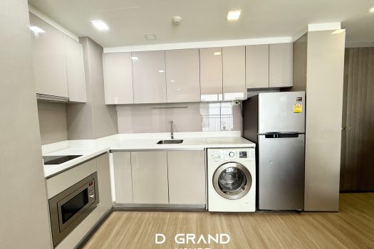 URGENT SALE/RENT : 𝗗𝗮𝘇𝘇𝗹𝗲 𝗖𝗼𝗻𝗱𝗼 : A Low Rise Condo in Sukhumvit Soi 7