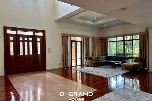 บ้านหรูระดับ 𝗦𝘂𝗽𝗲𝗿 𝗟𝘂𝘅𝘂𝗿𝘆 ใจกลางเมือง โครงการบ้านแสนสิริ สุขุมวิท 𝟲𝟳