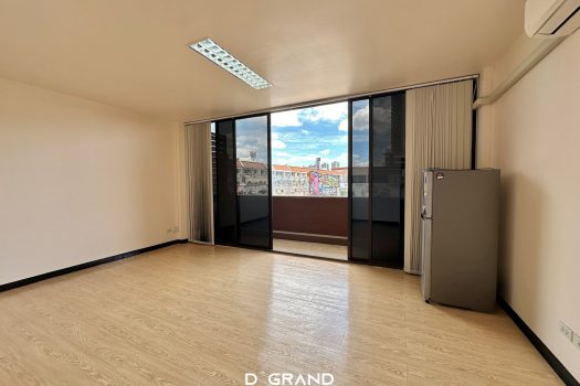 อาคารพาณิชย์ ใจกลางเมืองทอง 2 ห้องติดกัน ทำเลดีมาก