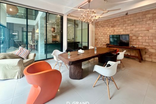 Homeoffice 3 ชั้น ใจกลางเมือง ทำเลทองของคนทำธุรกิจ ย่านเหม่งจ๋าย-เลียบด่วนรามอินทรา