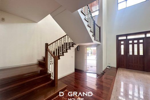 บ้านหรูระดับ 𝗦𝘂𝗽𝗲𝗿 𝗟𝘂𝘅𝘂𝗿𝘆 ใจกลางเมือง โครงการบ้านแสนสิริ สุขุมวิท 𝟲𝟳