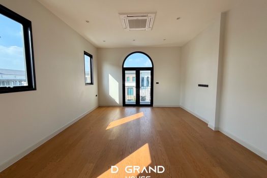 𝗛𝗢𝗧 𝗣𝗥𝗜𝗖𝗘: 𝗖𝗜𝗡𝗤 𝗥𝗢𝗬𝗔𝗟 𝗞𝗿𝘂𝗻𝗴𝘁𝗵𝗲𝗽 𝗞𝗿𝗲𝗲𝘁𝗵𝗮 บ้านหรูบนทำเลสุดฮิต!