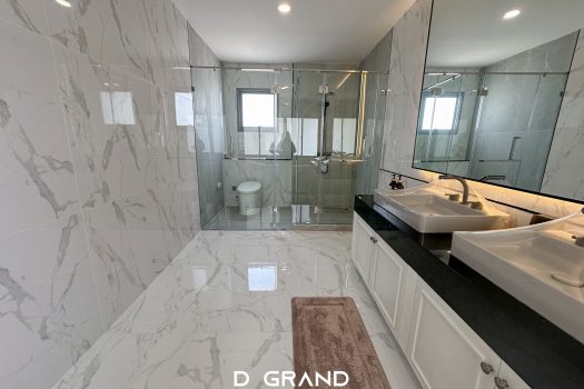 𝐕𝐀𝐕𝐈𝐋𝐀 𝐒𝐔𝐊𝐇𝐔𝐌𝐕𝐈𝐓 𝟕𝟕 บ้านหรูสไตล์อังกฤษ