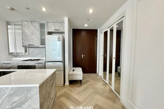 𝗙𝗼𝗿 𝗦𝗮𝗹𝗲: 𝗠𝗮𝗻𝗵𝗮𝘁𝘁𝗮𝗻 𝗖𝗵𝗶𝗱𝗹𝗼𝗺 Pet Friendly Condo ใจกลางเมือง
