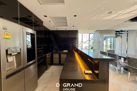 𝗨𝗟𝗧𝗥𝗔 𝗟𝗨𝗫𝗨𝗥𝗬 𝗣𝗢𝗢𝗟 𝗩𝗜𝗟𝗟𝗔 𝟲 ชั้น