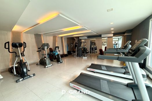 URGENT SALE/RENT : 𝗗𝗮𝘇𝘇𝗹𝗲 𝗖𝗼𝗻𝗱𝗼 : A Low Rise Condo in Sukhumvit Soi 7