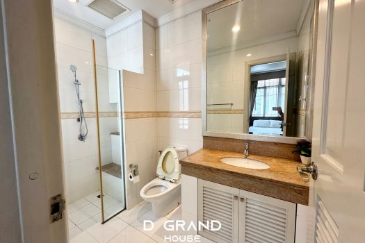 บ้านหรูระดับ 𝗦𝘂𝗽𝗲𝗿 𝗟𝘂𝘅𝘂𝗿𝘆 ใจกลางเมือง โครงการบ้านแสนสิริ สุขุมวิท 𝟲𝟳