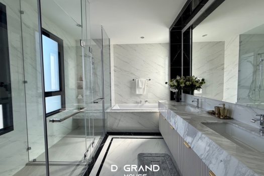 2 แปลงสุดท้าย ห้ามพลาด โอกาสสุดท้ายในการเป็นเจ้าของ คฤหาสน์สุดหรูทำเลกรุงเทพกรีฑาตัดใหม่ ใกล้โรงเรียนนานาชาติ