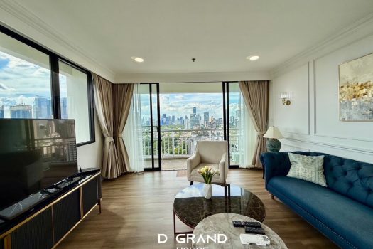 Newly Renovated fully-furnished 2-Bedroom with Stunning Views Near BTS Nana