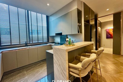 “𝟮𝟬𝟭 𝗔𝘃𝗲𝗻𝘂𝗲 เอกมัย-พระราม 𝟵” โฮมออฟฟิศ สุดหรูหรา 𝟲 ชั้น ใจกลางเมือง บนทำเลเลียบทางด่วนรามอินทรา