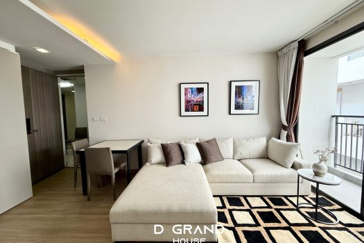 URGENT SALE/RENT : 𝗗𝗮𝘇𝘇𝗹𝗲 𝗖𝗼𝗻𝗱𝗼 : A Low Rise Condo in Sukhumvit Soi 7