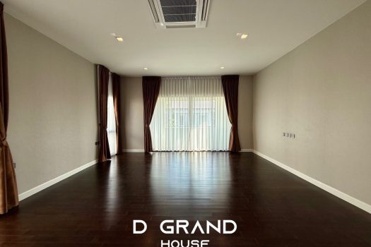 ขายด่วน! บ้านหรู 𝐆𝐫𝐚𝐧𝐝 𝐁𝐚𝐧𝐠𝐤𝐨𝐤 𝐁𝐨𝐮𝐥𝐞𝐯𝐚𝐫𝐝 กรุงเทพกรีฑา ในราคาสุดพิเศษ ถูกกว่าโครงการ !