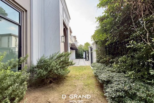 𝗛𝗢𝗧 𝗣𝗥𝗜𝗖𝗘: 𝗖𝗜𝗡𝗤 𝗥𝗢𝗬𝗔𝗟 𝗞𝗿𝘂𝗻𝗴𝘁𝗵𝗲𝗽 𝗞𝗿𝗲𝗲𝘁𝗵𝗮 บ้านหรูบนทำเลสุดฮิต!