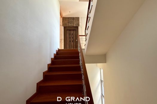 สำหรับครอบครัวใหญ่ ห้ามพลาด “𝗧𝗵𝗲 𝗞𝗲𝗽𝗹𝗲𝗿” บ้านหรู 𝗣𝗼𝗼𝗹 𝗩𝗶𝗹𝗹𝗮 𝟰 ชั้น ใกล้สวนหลวง ร.𝟵