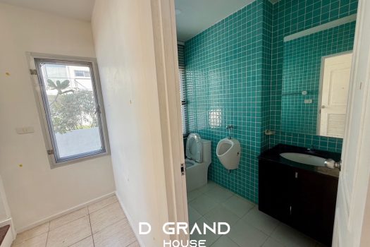 บ้านเดี่ยวแปลงมุม พร้อมสระว่ายน้ำ “𝗡𝗼𝗯𝗹𝗲 𝗚𝗲𝗼 วัชรพล”