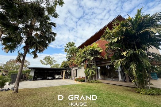 ขายบ้านหรู 2 ชั้น สไตล์ Modern Tropical ในหมู่บ้านปัญญาอินทรา