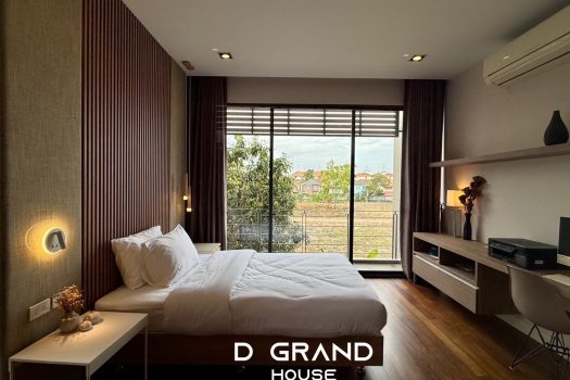 ขายบ้านหรู 2 ชั้น สไตล์ Modern Tropical ในหมู่บ้านปัญญาอินทรา