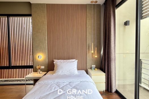 ขายบ้านหรู 2 ชั้น สไตล์ Modern Tropical ในหมู่บ้านปัญญาอินทรา