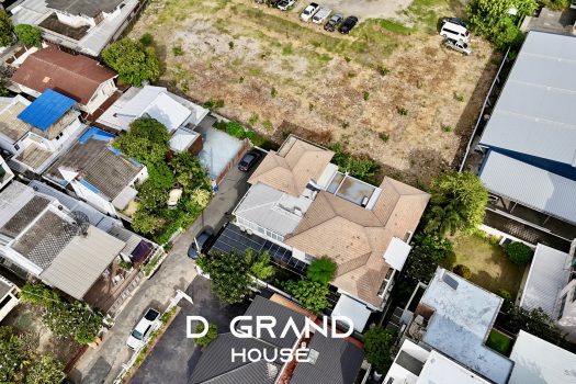 ปรับลดด่วน บ้านหรูซอยสุขุมวิท 𝟰𝟵 ทำเลดีมาก ราคาเพียง 𝟴𝟵 ล้านบาท.