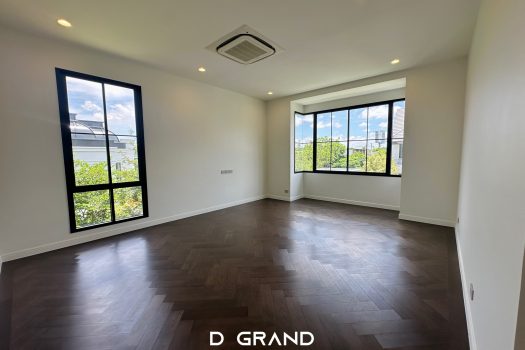 คฤหาสน์หรูหลังใหญ่ ตำแหน่งที่ดีและสวยที่สุดในโครงการนาราสิริ พหล วัชรพล