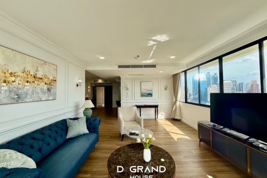 Newly Renovated fully-furnished 2-Bedroom with Stunning Views Near BTS Nana