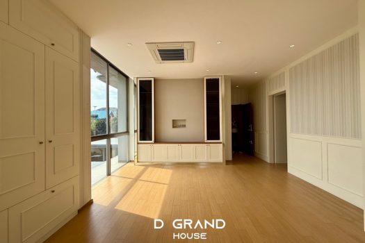 สำหรับครอบครัวใหญ่ ห้ามพลาด “𝗧𝗵𝗲 𝗞𝗲𝗽𝗹𝗲𝗿” บ้านหรู 𝗣𝗼𝗼𝗹 𝗩𝗶𝗹𝗹𝗮 𝟰 ชั้น ใกล้สวนหลวง ร.𝟵