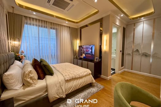 2 แปลงสุดท้าย ห้ามพลาด โอกาสสุดท้ายในการเป็นเจ้าของ คฤหาสน์สุดหรูทำเลกรุงเทพกรีฑาตัดใหม่ ใกล้โรงเรียนนานาชาติ