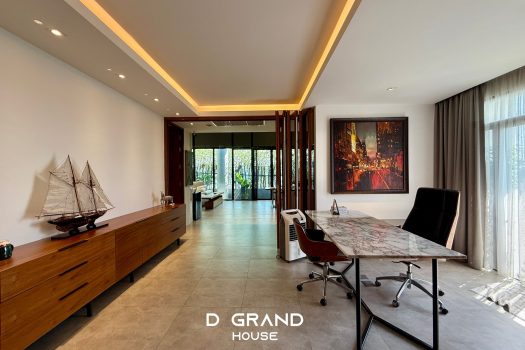 𝗨𝗟𝗧𝗥𝗔 𝗟𝗨𝗫𝗨𝗥𝗬 𝗣𝗢𝗢𝗟 𝗩𝗜𝗟𝗟𝗔 𝟲 ชั้น