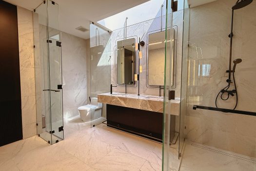 บ้านหรู 𝟯 ชั้น ริมทะเลสาบเมืองทองธานี โครงการ 𝗧𝗵𝗲 𝗟𝗮𝗸𝗲𝗻