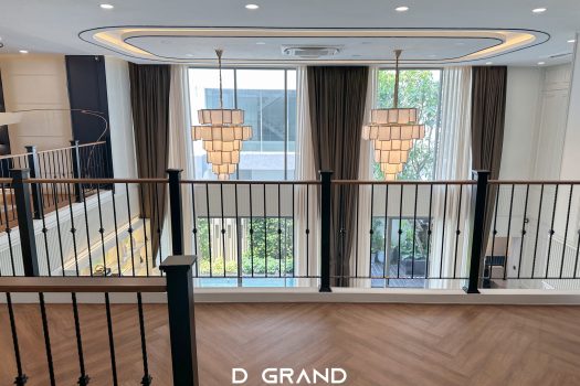 𝐕𝐀𝐕𝐈𝐋𝐀 𝐒𝐔𝐊𝐇𝐔𝐌𝐕𝐈𝐓 𝟕𝟕 บ้านหรูสไตล์อังกฤษ