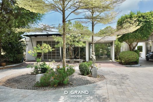 บ้านหรูในสนามกอล์ฟ วิวทะเลสาบ ทำเลดี ฮวงจุ้ยรับทรัพย์ พื้นที่ใช้สอยจัดเต็ม 1,000 ตร.ม. คุ้มเกินไปไหม!