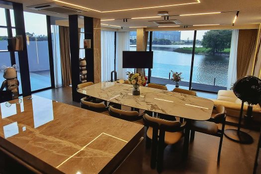 บ้านหรู 𝟯 ชั้น ริมทะเลสาบเมืองทองธานี โครงการ 𝗧𝗵𝗲 𝗟𝗮𝗸𝗲𝗻