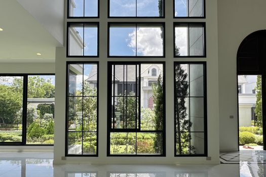 คฤหาสน์หรูหลังใหญ่ ตำแหน่งที่ดีและสวยที่สุดในโครงการนาราสิริ พหล วัชรพล