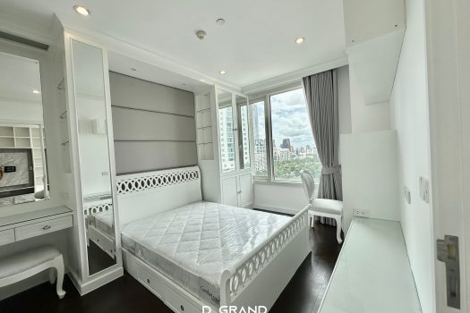 𝗙𝗼𝗿 𝗦𝗮𝗹𝗲: 𝗠𝗮𝗻𝗵𝗮𝘁𝘁𝗮𝗻 𝗖𝗵𝗶𝗱𝗹𝗼𝗺 Pet Friendly Condo ใจกลางเมือง