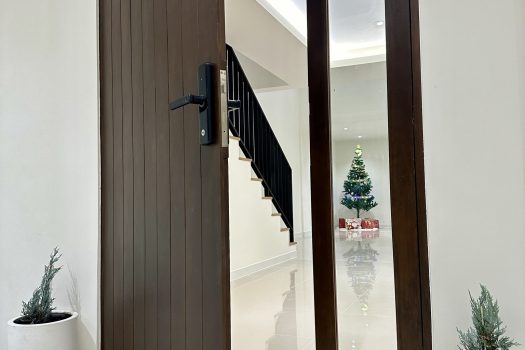 บ้านที่จะทำให้คุณได้สัมผัสบรรยากาศอันเงียบสงบและความสะดวกสบาย บนทำเลที่ตอบโจทย์ทุกไลฟ์สไตล์