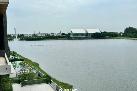 𝗟𝗮𝗸𝗲 𝗟𝗲𝗴𝗲𝗻𝗱 บางนา สุวรรณภูมิ บ้านหรูริมทะเลสาบ พร้อมสระว่ายน้ำ แปลงสุดท้าย ถ้าไม่อยากพลาดราคาสุดพิเศษเฉพาะ D Grand House