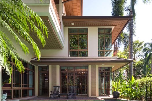 บ้านหรูระดับ 𝐒𝐮𝐩𝐞𝐫 𝐋𝐮𝐱𝐮𝐫𝐲 “บ้านแสนสิริ สุขุมวิท 𝟔𝟕” เพชรเม็ดงามใจกลางสุขุมวิท